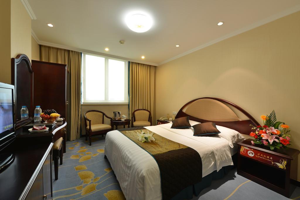 Lutianhua Hotel Чэнду Номер фото
