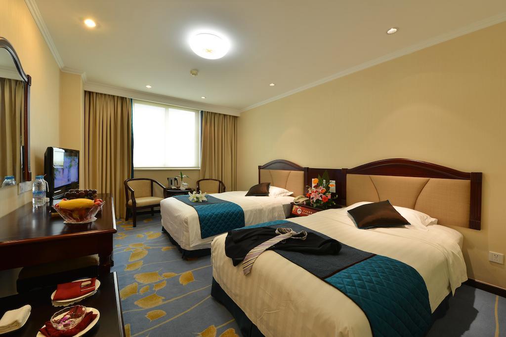 Lutianhua Hotel Чэнду Номер фото